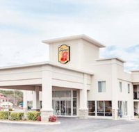 Super 8 by Wyndham Dalton - Accommodation Missouri