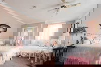 Walden Inn and Suites