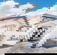 Super 8 by Wyndham Belle Fourche SD - Accommodation Missouri