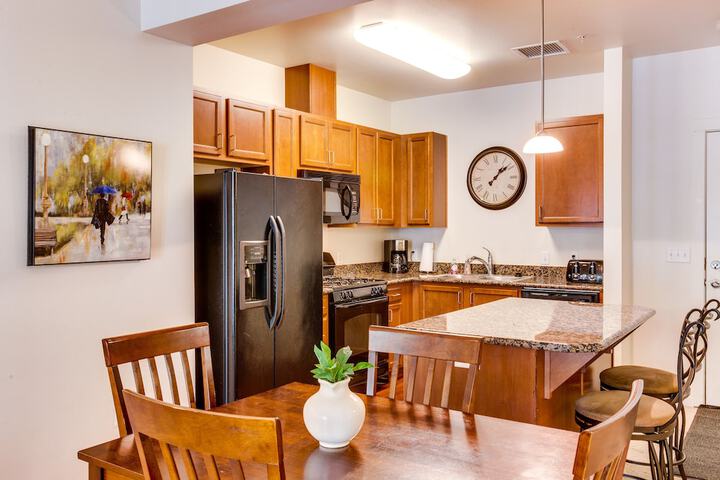 North Harbour PDX Vacation Apartments - thumb 0