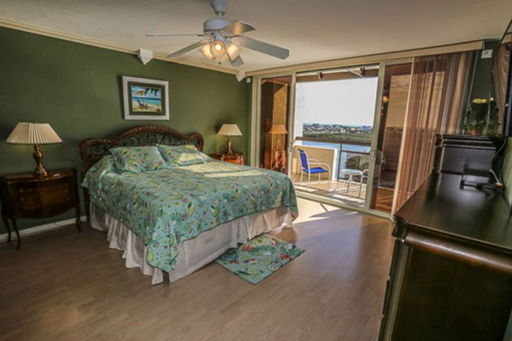 Boardwalk Caper PH4 1104 - thumb 7