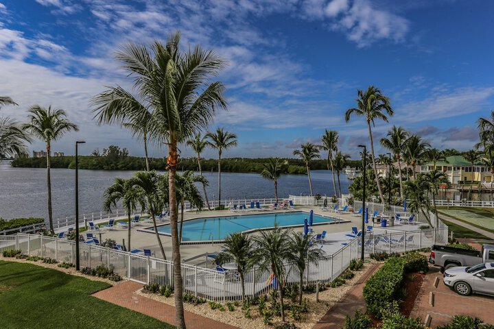 Boardwalk Caper By Distinctive Beach Rentals - thumb 3