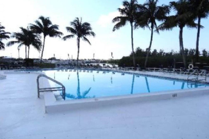 Boardwalk Caper By Distinctive Beach Rentals - thumb 2