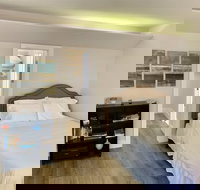 Cozy Coconut Grove Studio - Accommodation Missouri