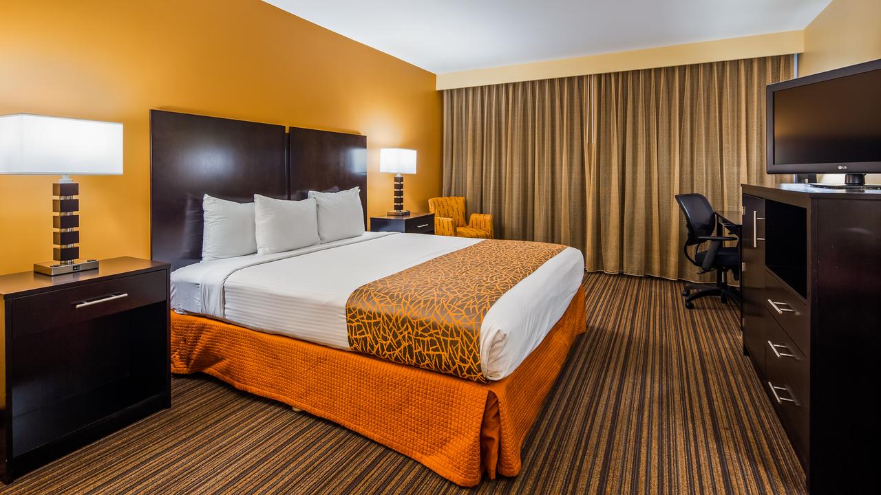 Best Western The Plaza Hotel - Free Breakfast - thumb 4