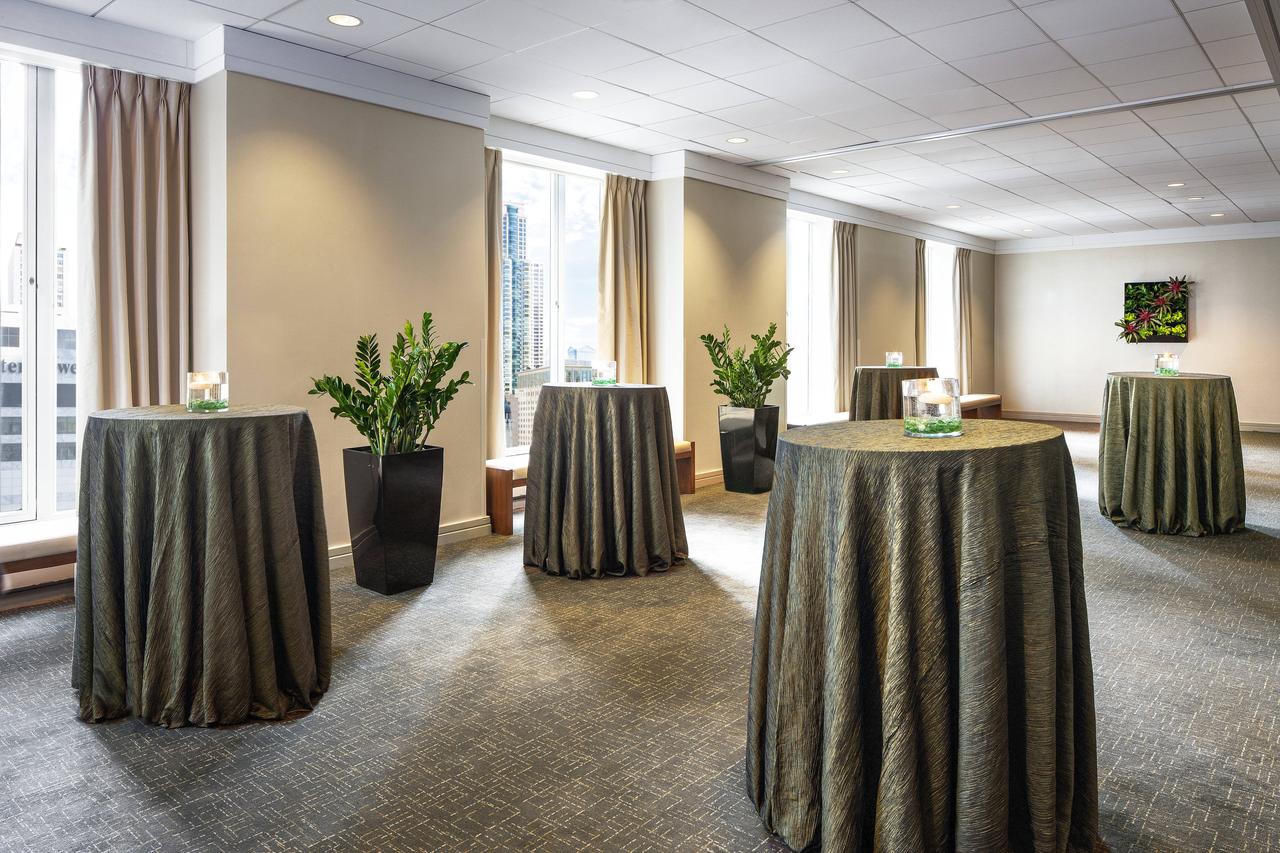 The Westin Michigan Avenue Chicago - thumb 43