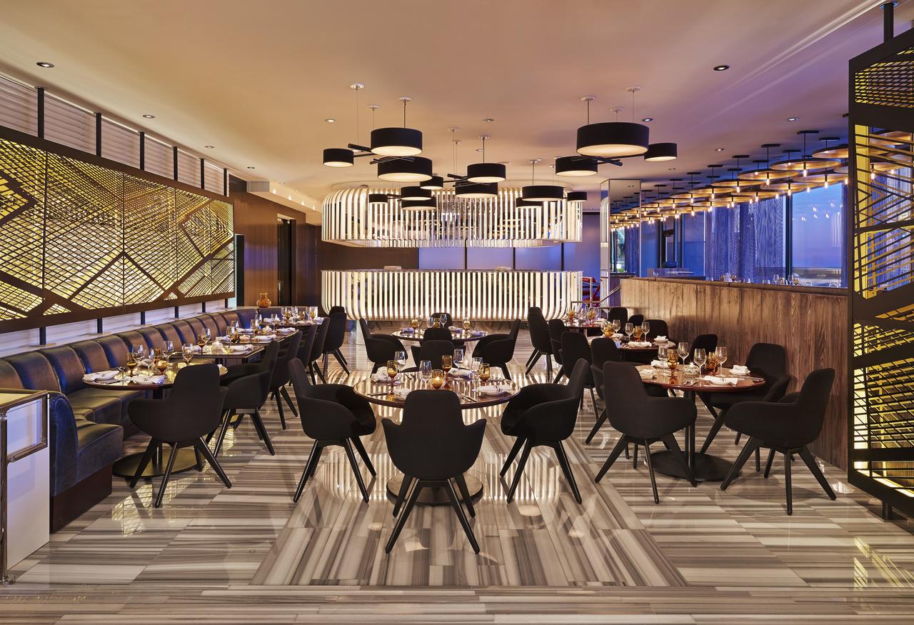 W Chicago - Lakeshore - thumb 40