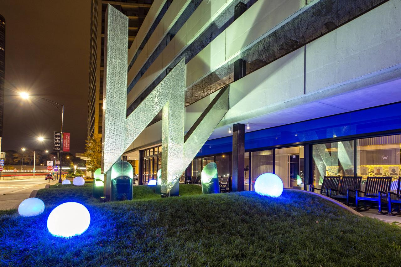 W Chicago - Lakeshore - thumb 1