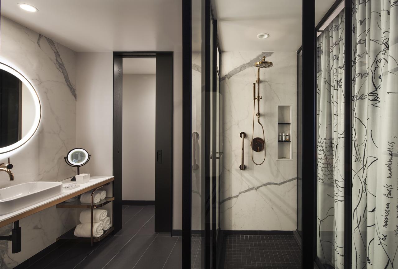 Hotel EMC2, Autograph Collection - thumb 34