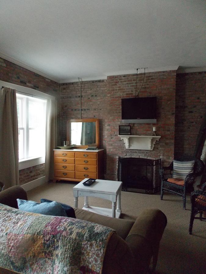 William Watson Hotel - thumb 9