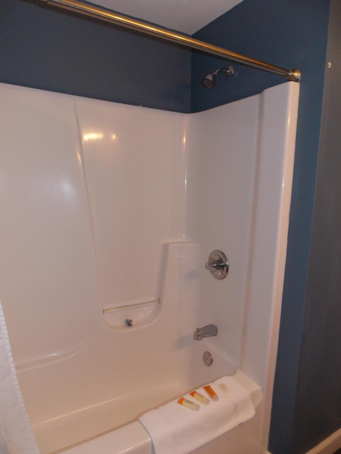 William Watson Hotel - thumb 12