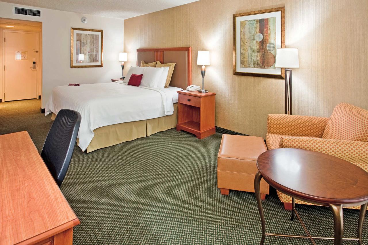 Radisson Hotel Lenexa Overland Park - thumb 12