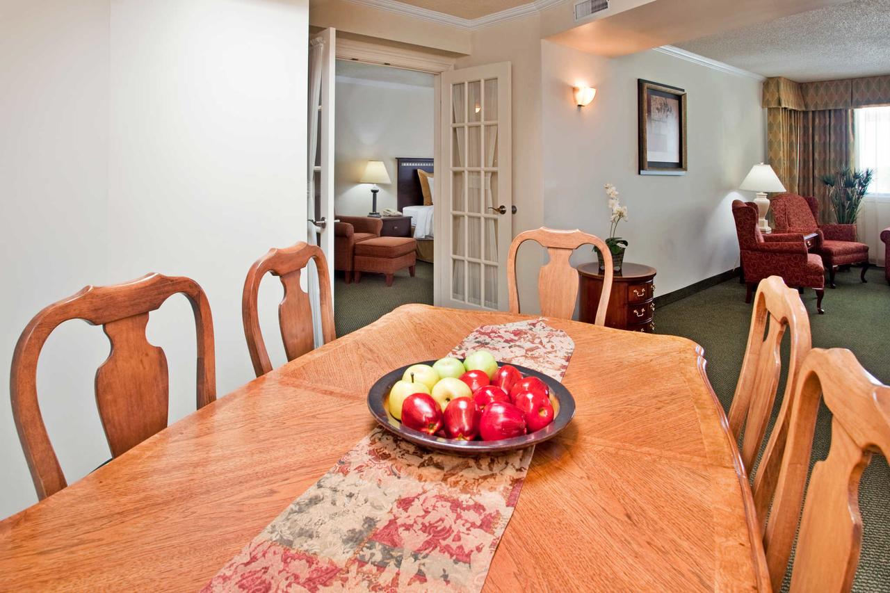 Radisson Hotel Lenexa Overland Park - thumb 7