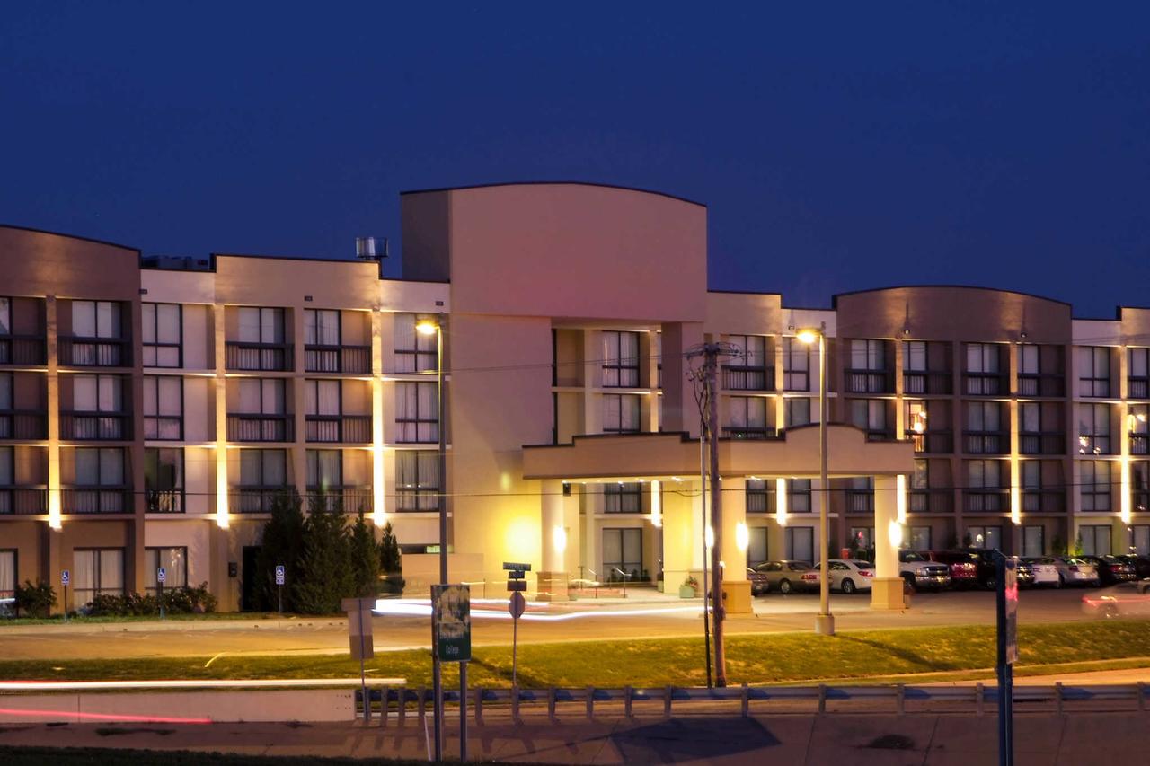 Radisson Hotel Lenexa Overland Park - thumb 17