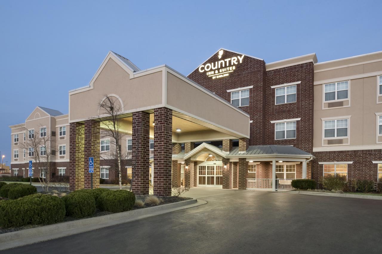 Country Inn & Suites By Radisson, Kansas City At Village West, KS - thumb 0