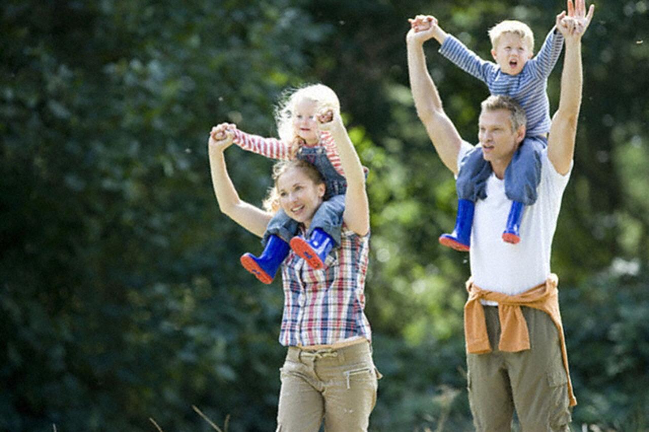 Country Inn & Suites By Radisson, Kansas City At Village West, KS - thumb 23