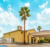 Super 8 by Wyndham Lake Charles/Sulphur - Accommodation Missouri