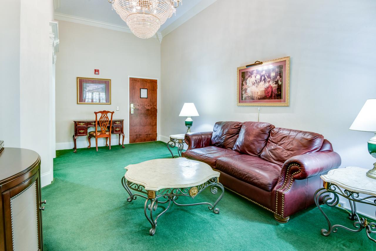 Plaza Suites Downtown New Orleans - thumb 7