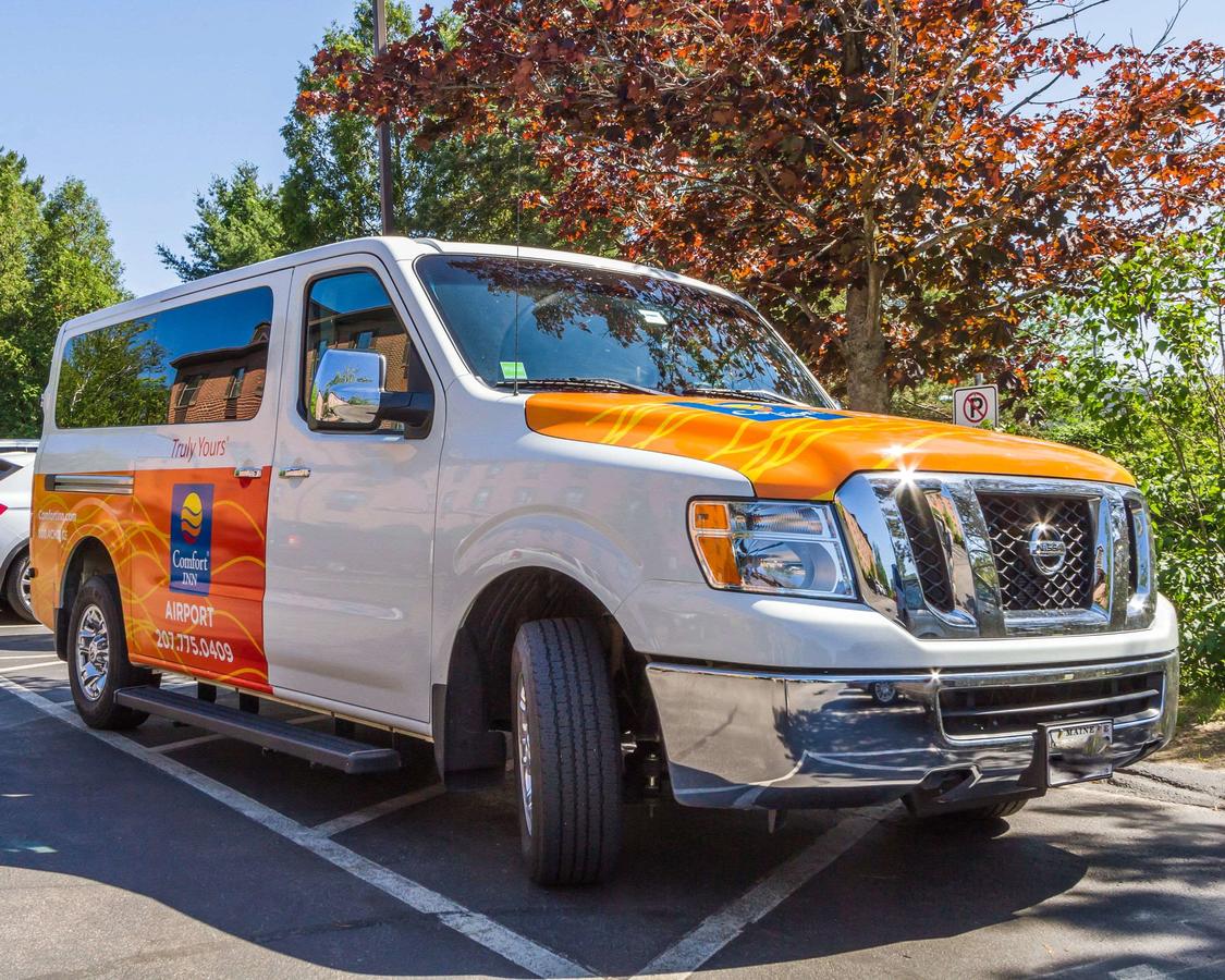 Comfort Inn Airport - thumb 6