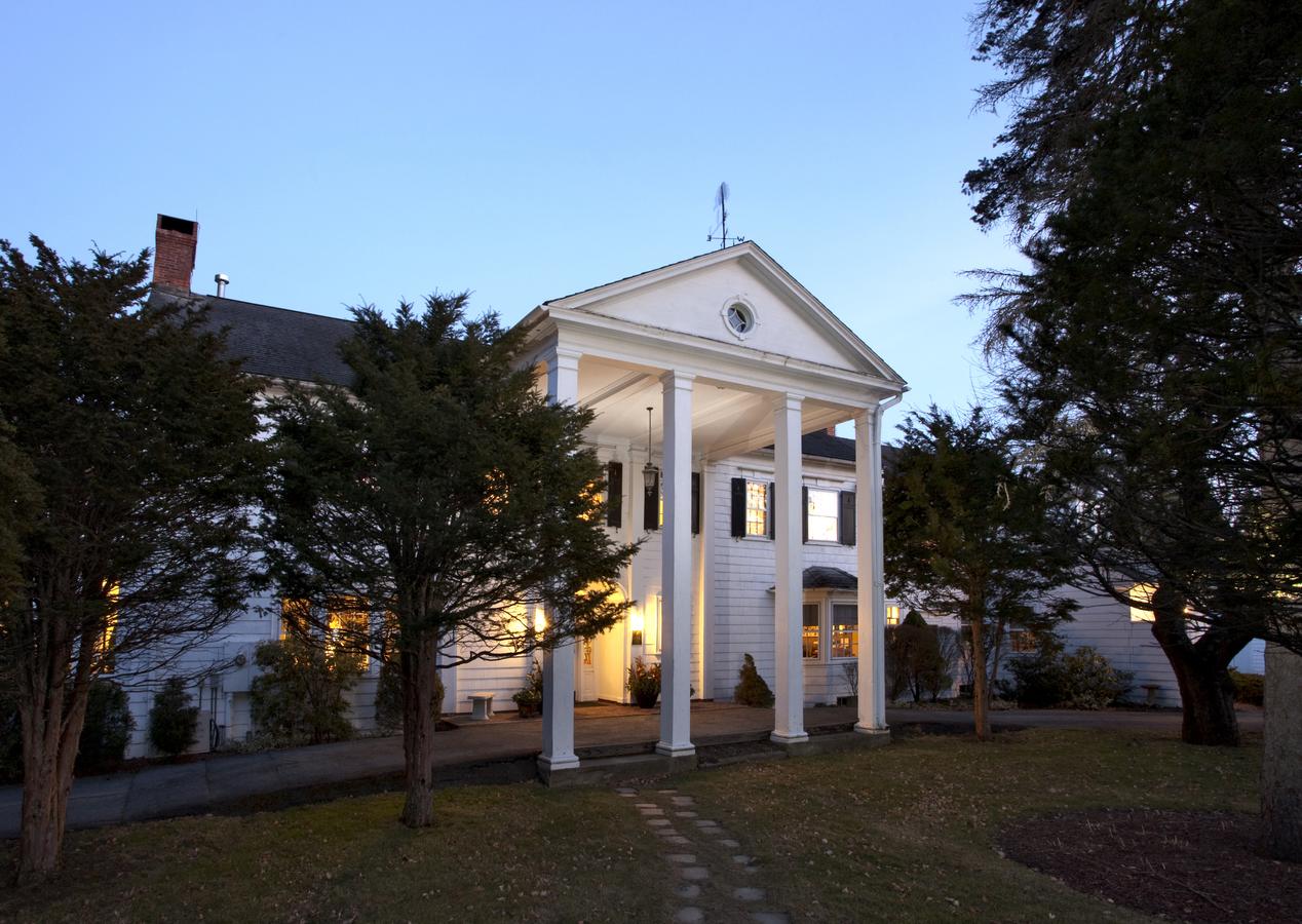 Applegate Inn - thumb 0