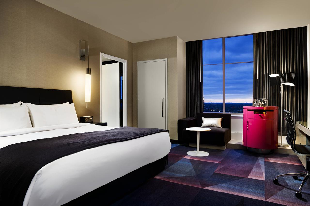 W Minneapolis - The Foshay - thumb 34