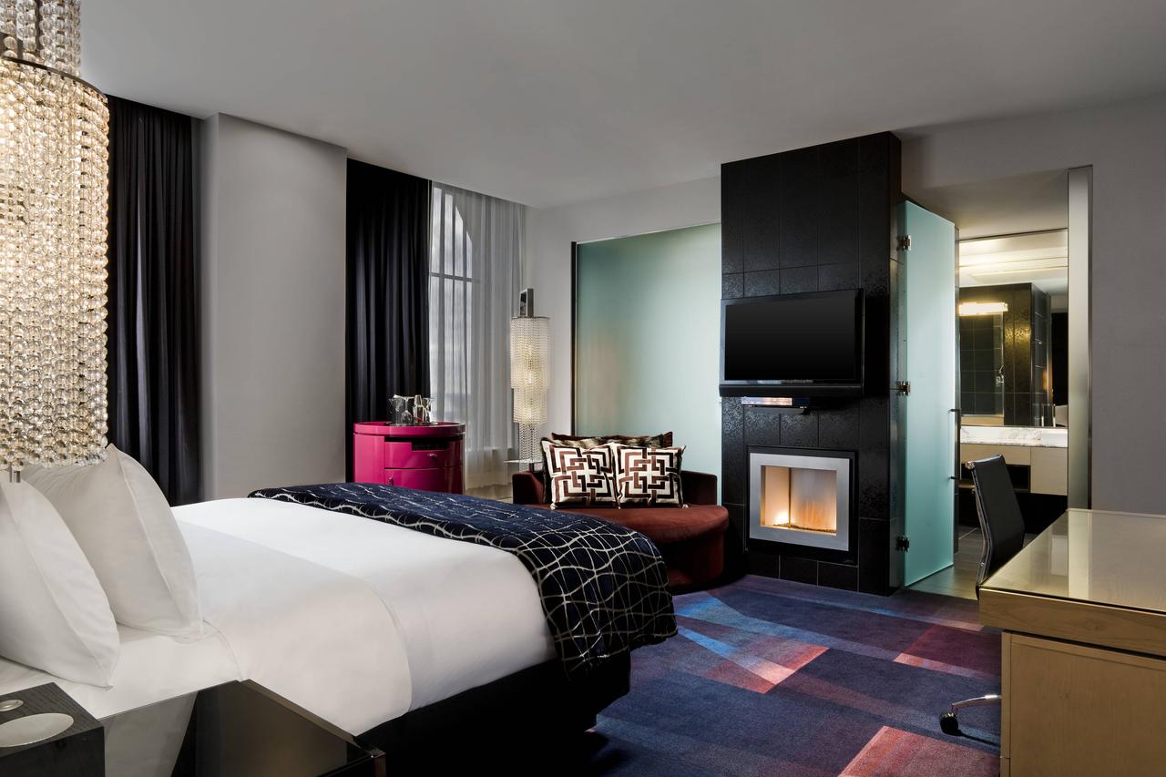 W Minneapolis - The Foshay - thumb 12