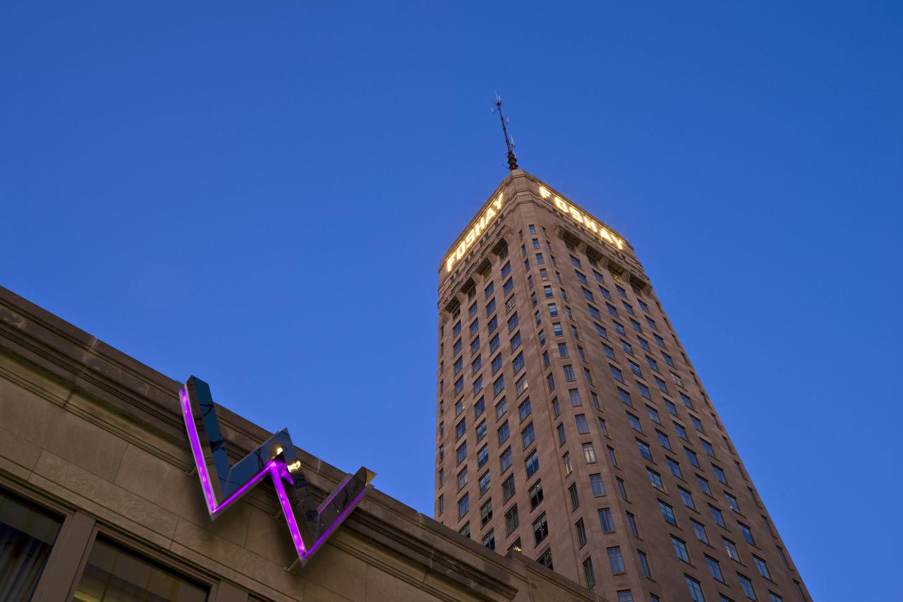 W Minneapolis - The Foshay - thumb 32