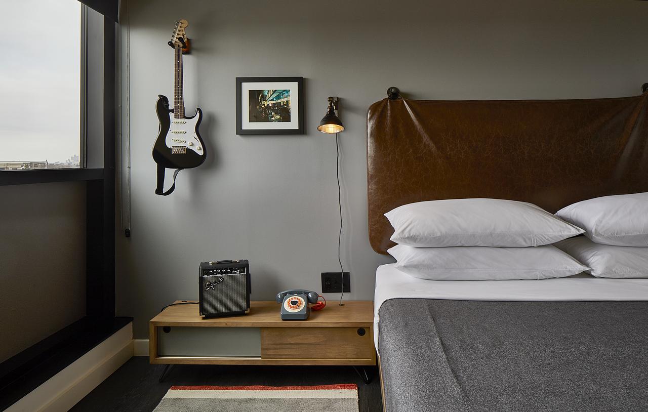 MOXY Minneapolis Uptown - thumb 0