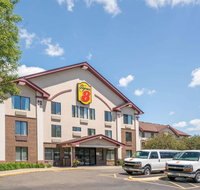 Super 8 by Wyndham Bloomington/Airport - Accommodation Missouri