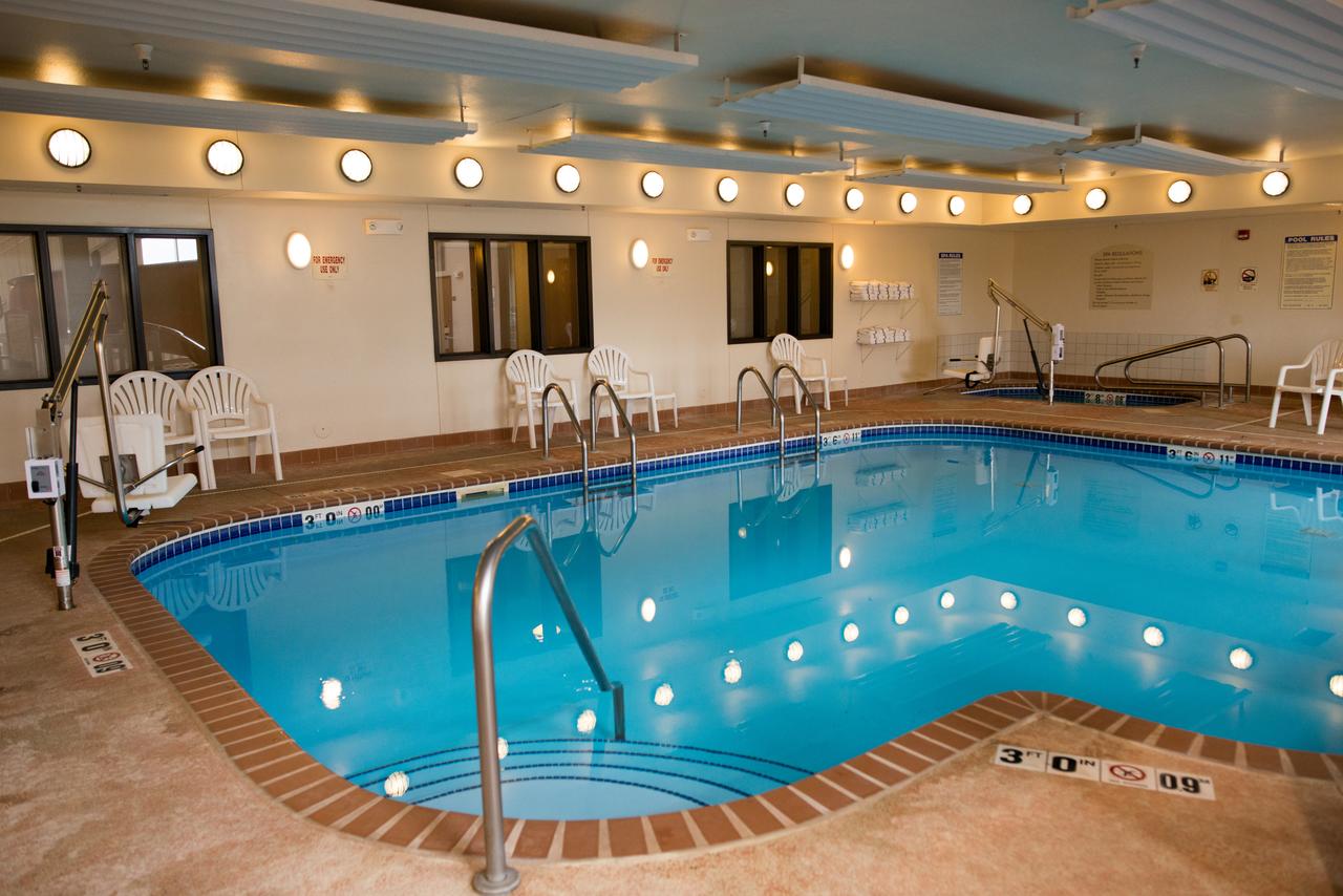 Holiday Inn Express Hotel & Suites Chanhassen - thumb 11