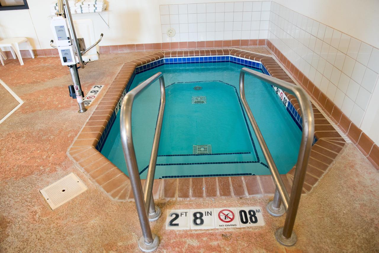 Holiday Inn Express Hotel & Suites Chanhassen - thumb 12