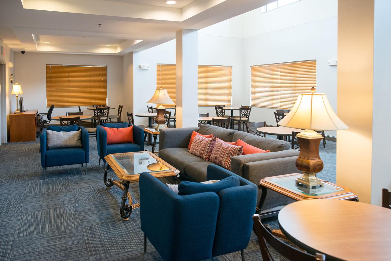Holiday Inn Express Hotel & Suites Chanhassen - thumb 16