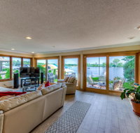 Wayzata Bay Lake Minnetonka House  Guest House - Accommodation Missouri