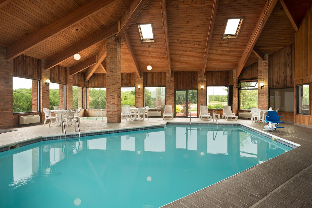 Baymont By Wyndham Warrenton - thumb 2