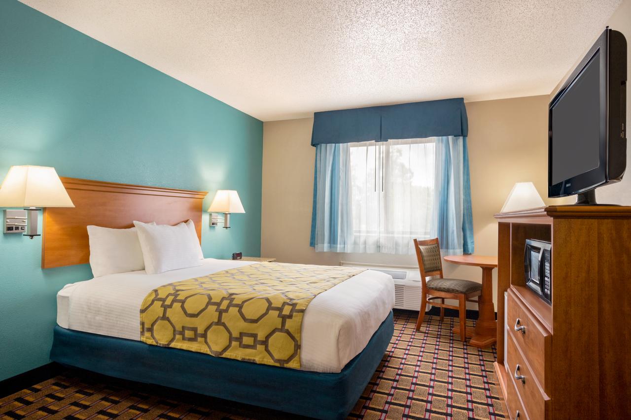 Baymont By Wyndham Warrenton - thumb 15