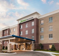 Holiday Inn Express  Suites St. Louis - Chesterfield - Accommodation Missouri