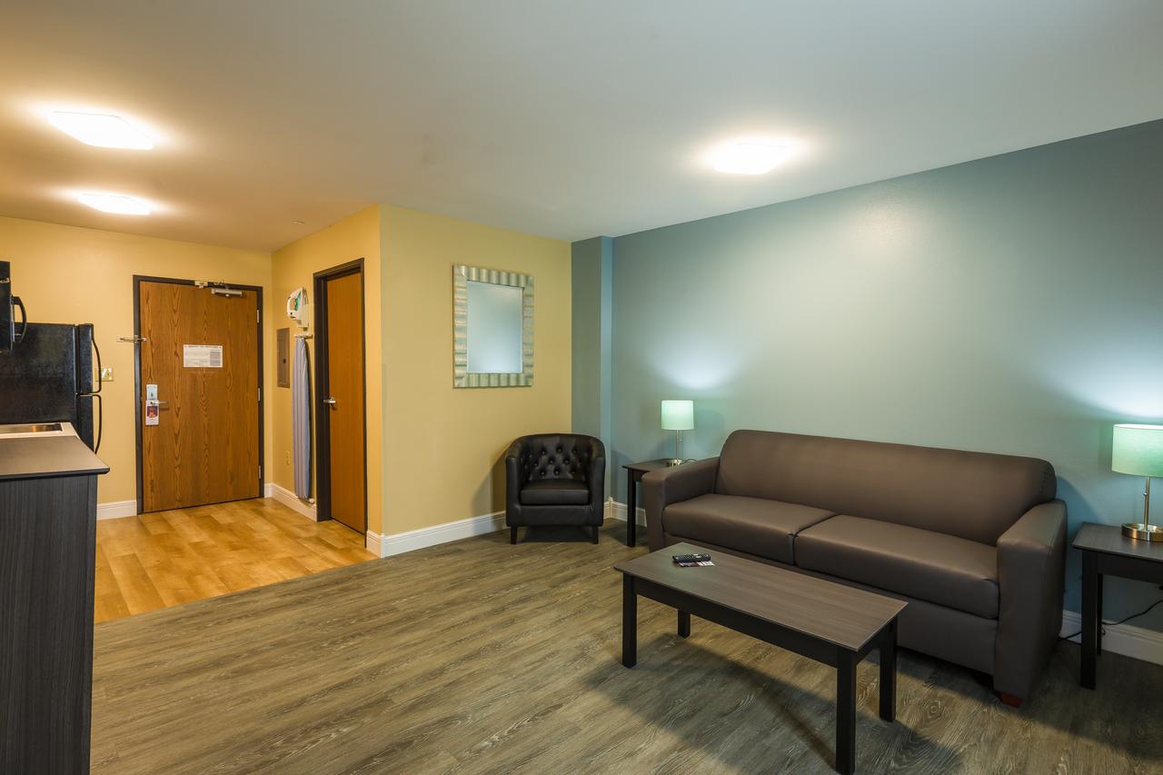 Hawthorn Suites By Wyndham St. Robert/Ft. Leonard Wood - thumb 6