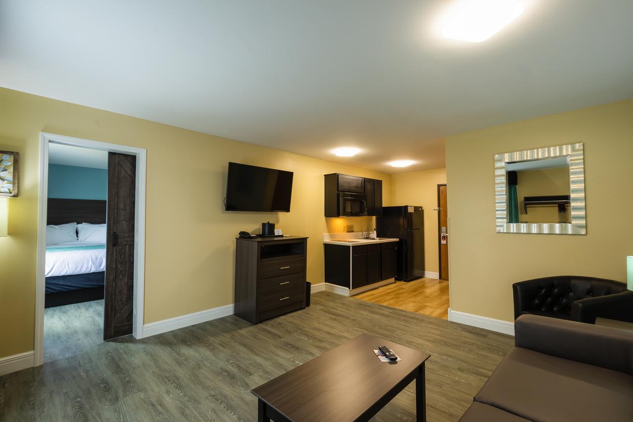 Hawthorn Suites By Wyndham St. Robert/Ft. Leonard Wood - thumb 7