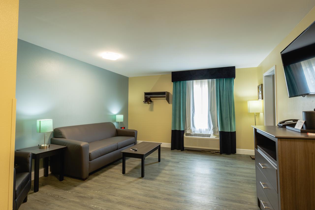 Hawthorn Suites By Wyndham St. Robert/Ft. Leonard Wood - thumb 9