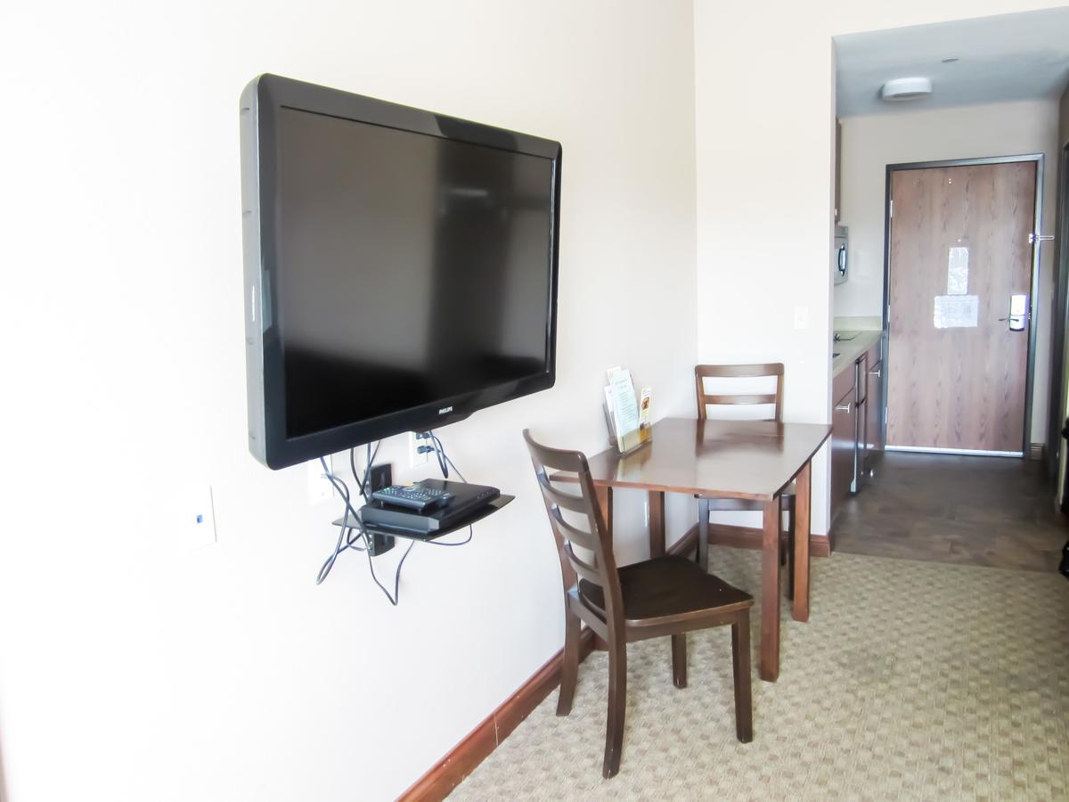 Bell's Extended Stay And Suites - thumb 35