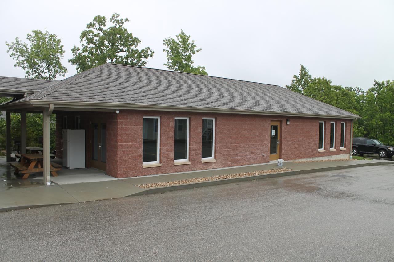 Bell's Extended Stay And Suites - thumb 31