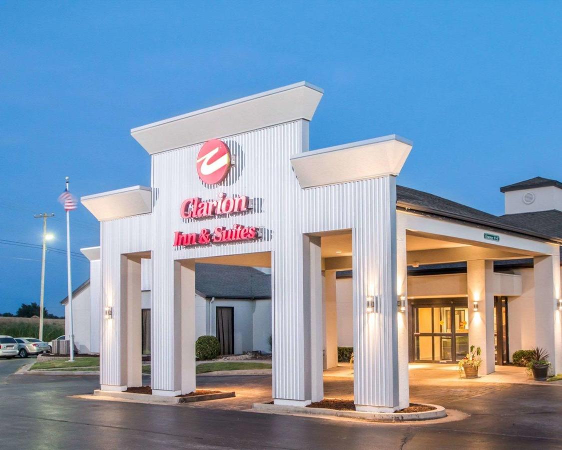 Clarion Inn & Suites Springfield