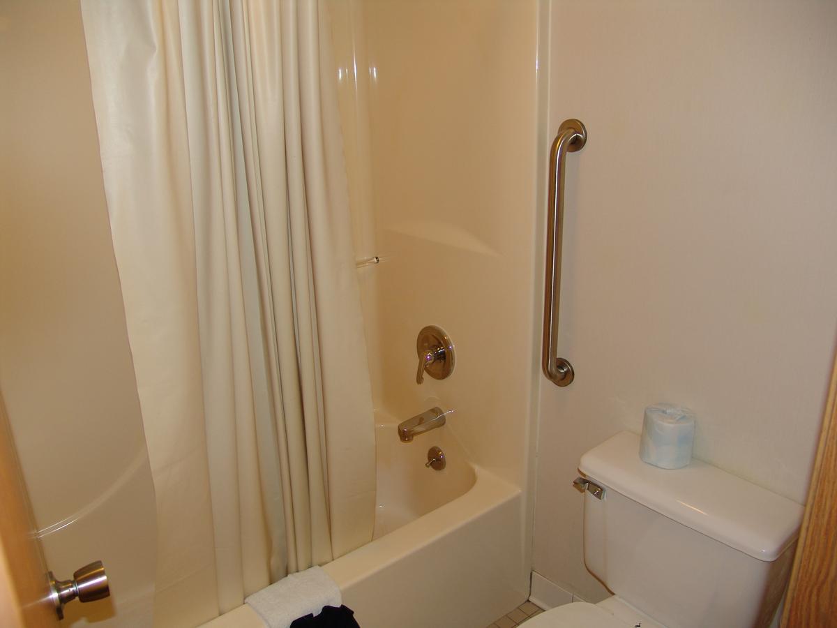 Lynina Inn - thumb 23