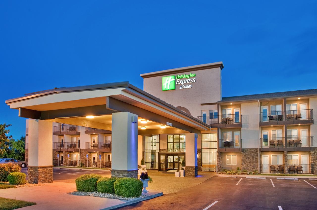 Holiday Inn Express Hotel & Suites Branson 76 Central - thumb 20