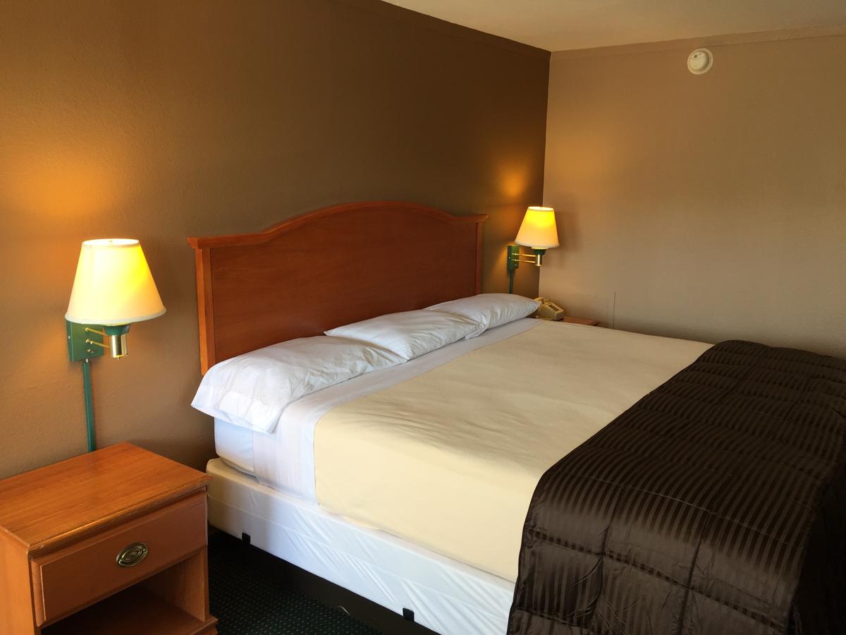 Budget Inn - Saint Robert - thumb 0