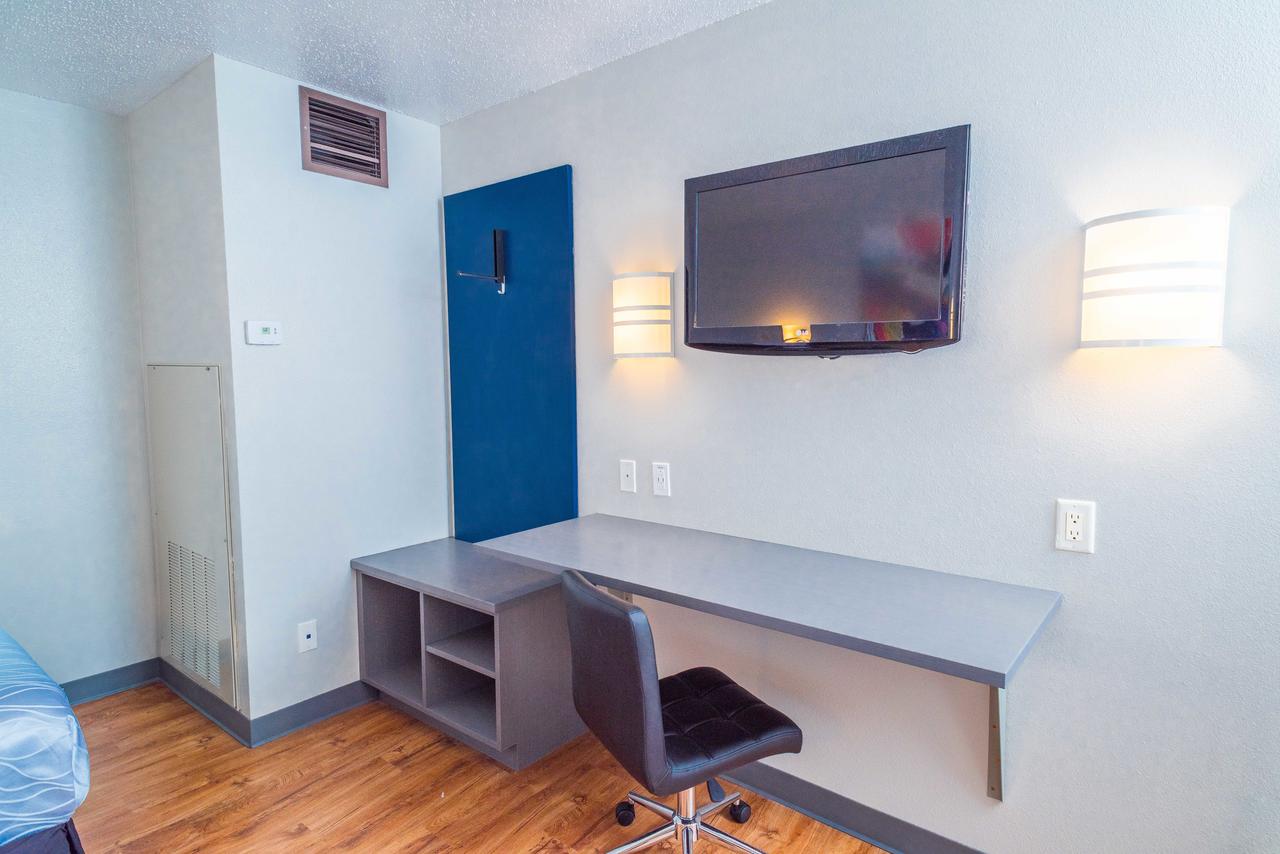 Studio Z Hotel/Extended Stay & Lounge - thumb 43