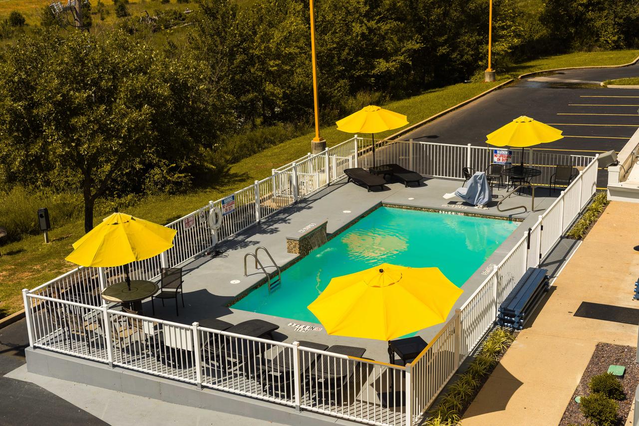 Studio Z Hotel/Extended Stay & Lounge - thumb 18