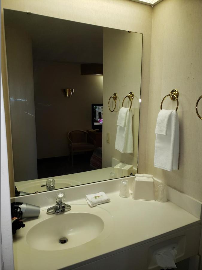 Night's Stay Inn - thumb 24