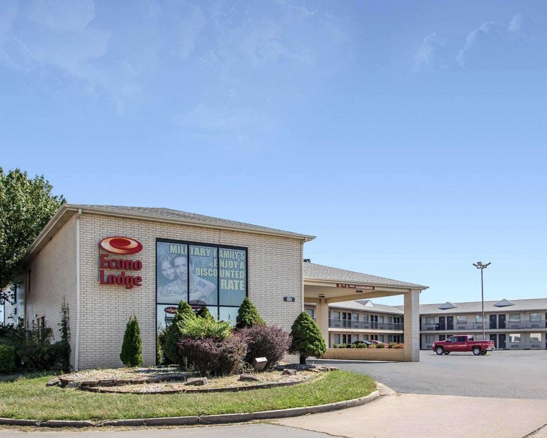 Econo Lodge Saint Robert - thumb 12