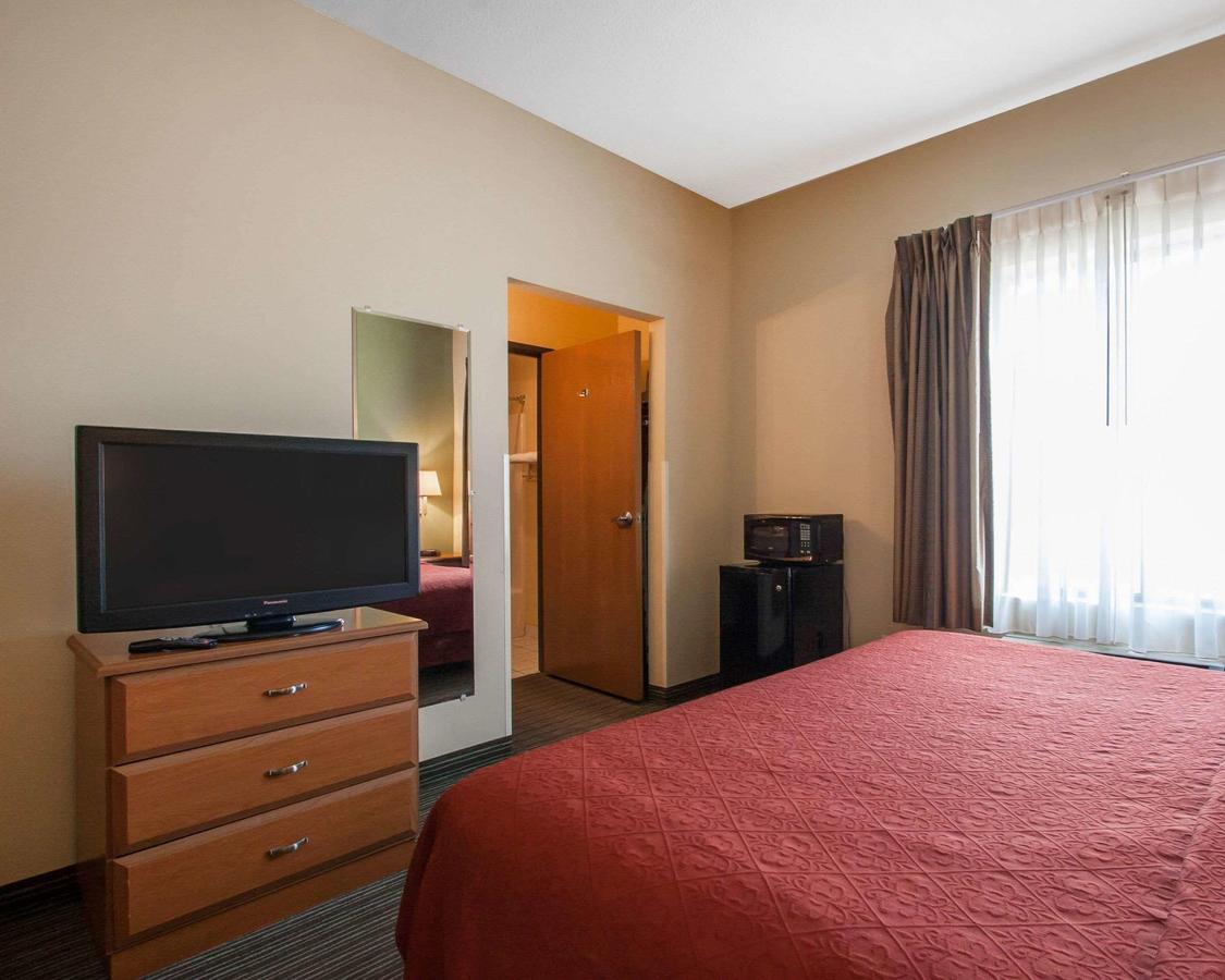 Quality Inn Joplin - thumb 27